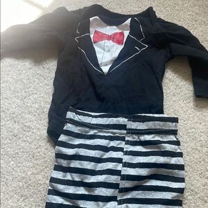 🩷 3/$18 Baby Tuxedo Onesie and Striped Pants Set
